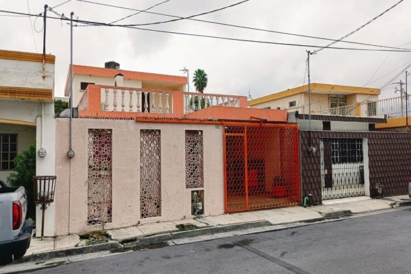 Foto de inmueble en Papantla, Col. Mitras Norte C.P. 64320, Monterrey
