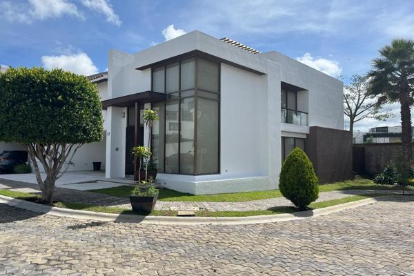 Foto de inmueble en Cto. Cairo, Lomas de Angelópolis, II, 72826 San Bernardino Tlaxcalancingo, Pue., Col. Parque de la Plata C.P. 72826, San Andrés Cholula
