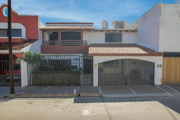 Foto de inmueble en Playa las gemelas #402, Col. Playas del Sur C.P. 82040, Mazatlán