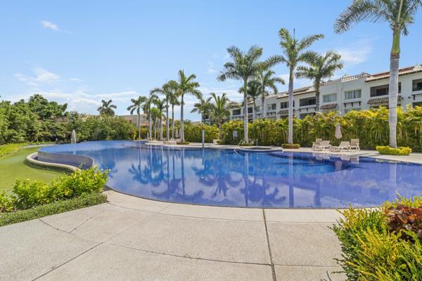 Foto de inmueble en Paseo de las Garzas 2 Campo de Golf, El Tigre, 63735 Nuevo Vallarta, Nay.Int. 303, Col. Real Nuevo Vallarta C.P. 63735, Bahía de Banderas