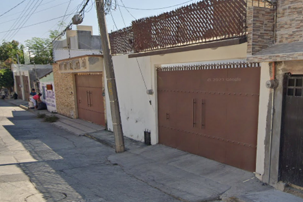 Foto de inmueble en Plomo, Col. Lázaro Cárdenas C.P. 62553, Jiutepec