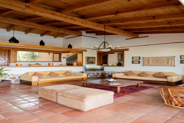 Foto de inmueble en Tempisque  #200, Col. San Juan Cosala C.P. 45820, Jocotepec