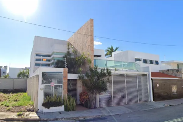 Foto de inmueble en 18 #C, Col. Altabrisa C.P. 97130, Mérida
