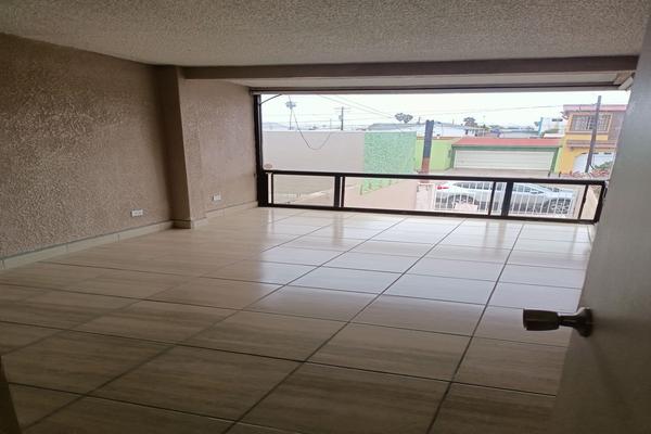 Foto de inmueble en 18, Col. Ensenada Centro C.P. 22800, Ensenada