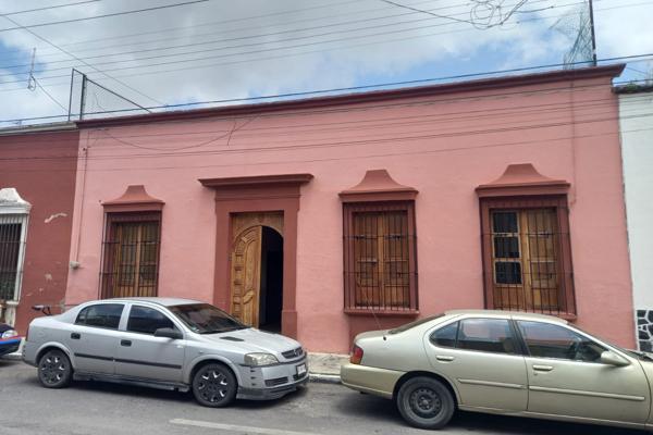 Foto de inmueble en Calle Zapata Poniente #270, Col. Tepic Centro C.P. 63000, Tepic