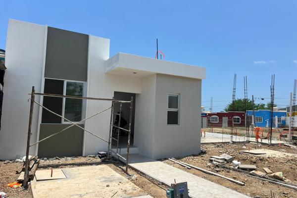 Foto de inmueble en av valle del ejido #null, Col. Sábalo Country Club C.P. 82100, Mazatlán