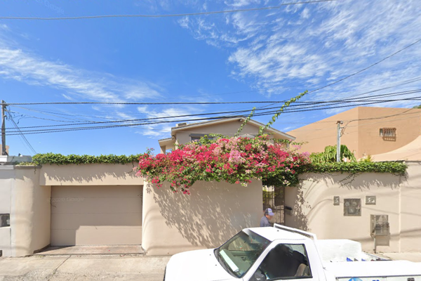 Foto de inmueble en Manzanillo  #3, Col. Lomas Hipódromo C.P. 22030, Tijuana