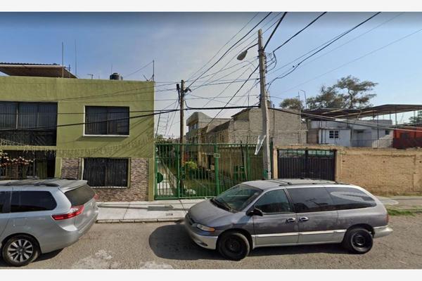 Foto de inmueble en 19 #0, Col. Jardines de Santa Clara C.P. 55450, Ecatepec de Morelos