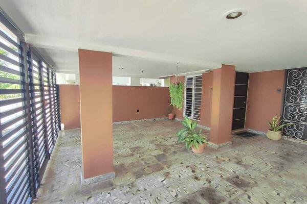 Foto de inmueble en 19 A, Col. Chuburna de Hidalgo C.P. 97205, Mérida