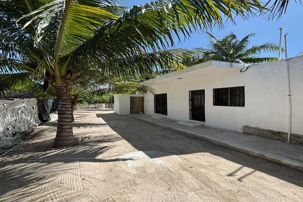 Foto de inmueble en 19, Col. Chelem C.P. 97336, Progreso