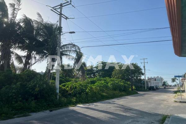 Foto de inmueble en 19, Col. Costa Azul C.P. 97320, Progreso