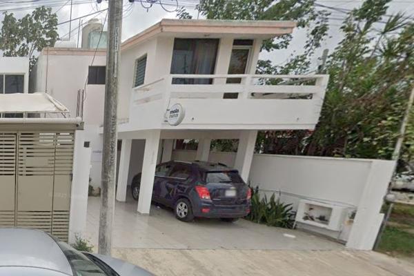 Foto de inmueble en Calle 31 #s/nInt. 00, Col. Los Pinos C.P. 97138, Mérida