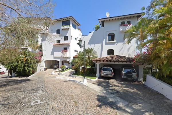 Foto de inmueble en Paseo de Las Madre Perlas 122 #122, Col. Conchas Chinas C.P. 48390, Puerto Vallarta