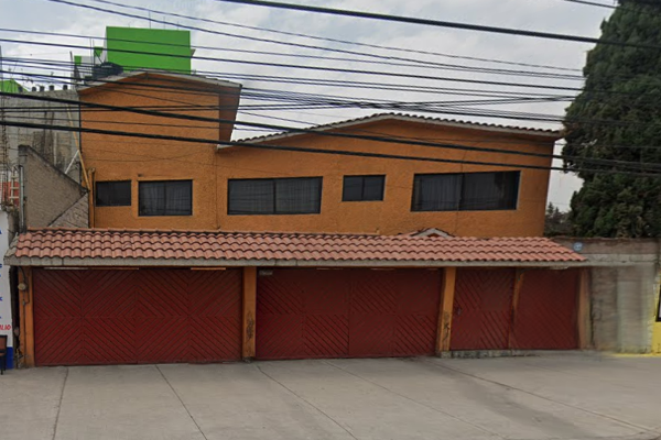 Foto de inmueble en Avenida Pedro Henríquez Ureña 67 #67, Col. Copilco El Alto C.P. 04360, Coyoacán