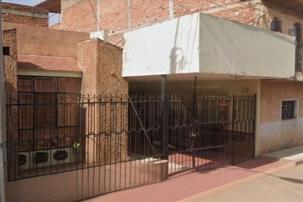 Foto de inmueble en Calle Ignacio Mariscal 173 #173, Col. Arandas Centro C.P. 47180, Arandas