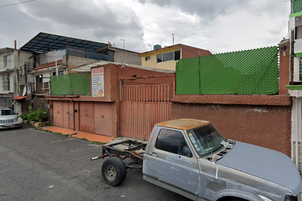 Foto de inmueble en Cultivos, Col. Valle del Sur C.P. 09819, Iztapalapa
