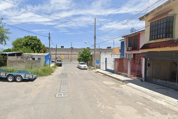 Foto de inmueble en Primero de mayo #s/n, Col. INFONAVIT Fidel Velázquez Sánchez C.P. 87049, Victoria