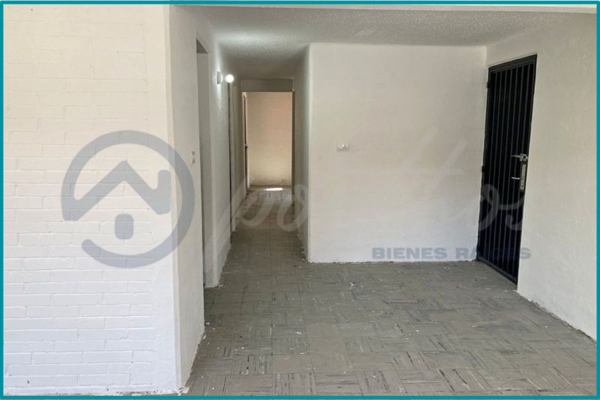 Foto de inmueble en Lomas de Puerto Nuevo, Col. Lomas de la Presa C.P. 22813, Ensenada
