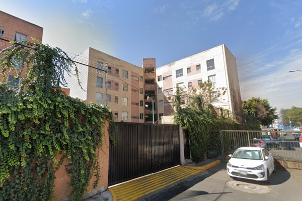 Foto de inmueble en Doroteo Arango 80, Col. Francisco Villa C.P. 02420, Azcapotzalco