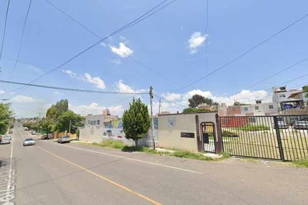 Foto de inmueble en De La Amargura 152, Lomas de San Pedrito, 76148 Santiago de Querétaro, Qro. #152Int. 12, Col. Lomas de San Pedrito (Sección Portales) C.P. 76148, Querétaro
