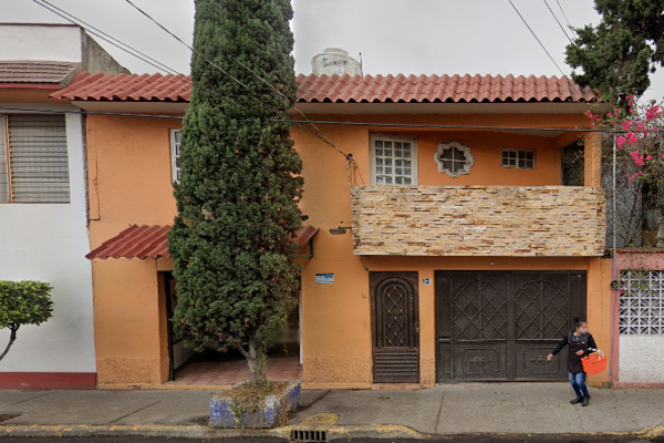 Foto de inmueble en Avenida Puebla, Col. Agrícola Pantitlan C.P. 08100, Iztacalco