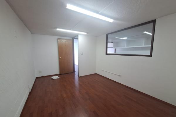Foto de inmueble en Avenida Insurgentes Sur, Col. Guadalupe Inn C.P. 01020, Álvaro Obregón