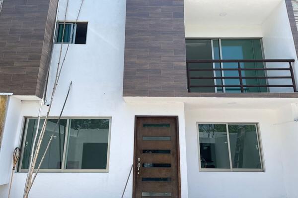 Foto de inmueble en 20, Col. Centro Jiutepec C.P. 62550, Jiutepec