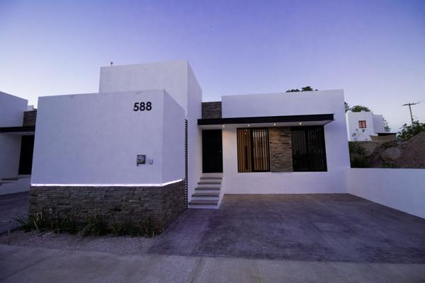 Foto de inmueble en 20 de nov, Col. Rinconada del Pereyra C.P. 28077, Colima