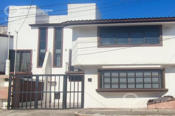 Foto de inmueble en  , Col. 20 de Noviembre C.P. 96570, Coatzacoalcos