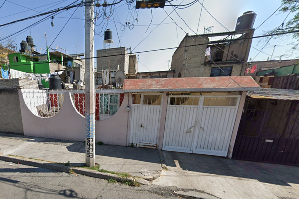 Foto de inmueble en C. 1 Eusebio García 45, U.H. Vicente Guerrero, Iztapalapa, 09200 Ciudad de México, CDMX #45, Col. Unidad Vicente Guerrero C.P. 09200, Iztapalapa