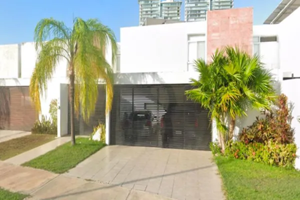 Foto de inmueble en 20A #00, Col. Altabrisa C.P. 97130, Mérida