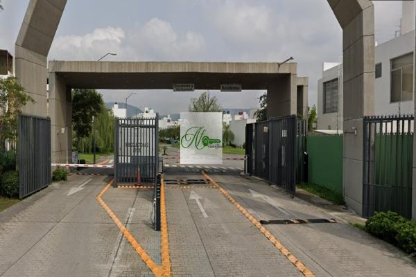 Foto de inmueble en Subcolectora 2, Valle de San Nicolás, 45066 Zapopan, Jal. #s/n, Col. Valle de San Nicolás C.P. 45066, Zapopan