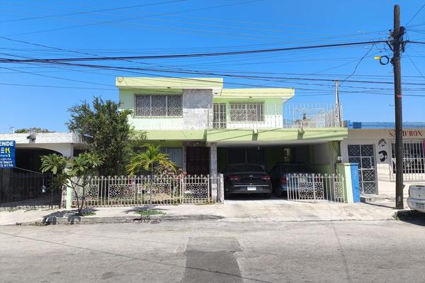 Foto de inmueble en 22, Col. Colonial Chuburna C.P. 97215, Mérida
