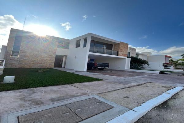 Foto de inmueble en 22, Col. Real de Conkal C.P. 97345, Conkal