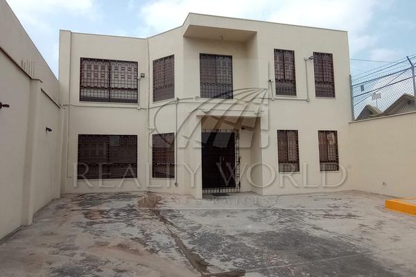 Foto de inmueble en   #220, Col. Mitras Norte C.P. 64320, Monterrey