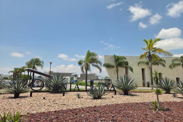 Foto de inmueble en CARRETERA QUERÉTARO - TLACOTE  #1001, Col. Provincia Santa Elena C.P. 76177, Querétaro