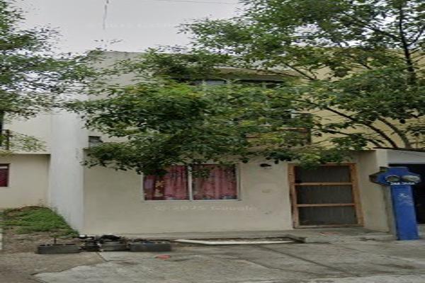 Foto de inmueble en Columbo 244, Villas de San Francisco, 66062 Cdad. Gral. Escobedo, N.L. #s/n, Col. Villas de San Francisco C.P. 66062, General Escobedo