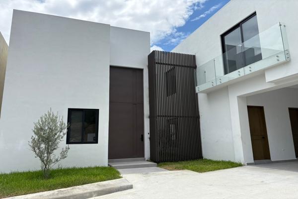 Foto de inmueble en Caranday, Col. El Uro C.P. 64986, Monterrey