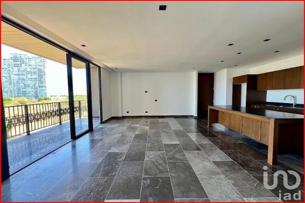 Foto de inmueble en 24 #102, Col. Altabrisa C.P. 97130, Mérida