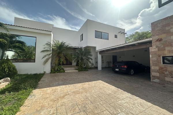 Foto de inmueble en 24, Col. Altabrisa C.P. 97130, Mérida
