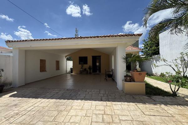 Foto de inmueble en 24, Col. San Pedro Cholul C.P. 97138, Mérida
