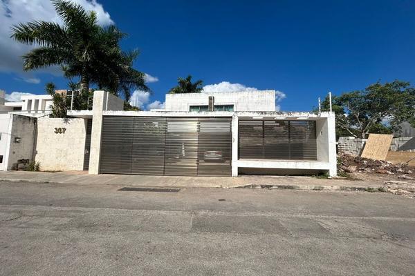 Foto de inmueble en 25, Col. Montebello C.P. 97113, Mérida