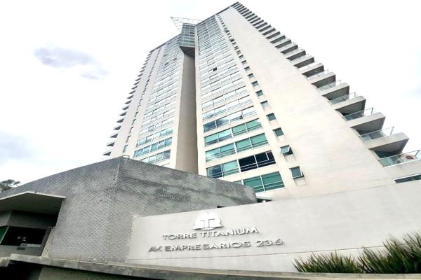 Foto de inmueble en AVENIDA EMPRESARIOS  #236, Col. Puerta de Hierro C.P. 45116, Zapopan