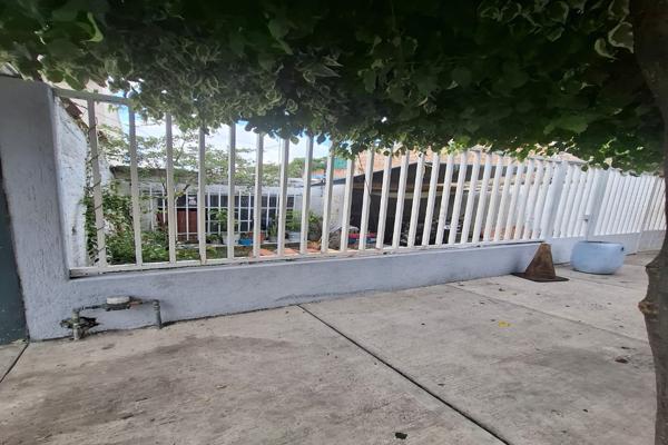 Foto de inmueble en Calle Río Lerma 590 #590, Col. Loma Bonita Ejidal C.P. 45085, Zapopan