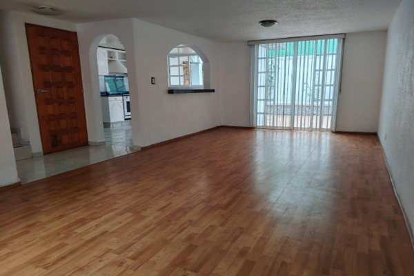 Foto de inmueble en Ahuehuetes 3, U.H. Valle del Tenayo, 54130 Tlalnepantla, Méx. #3, Col. Santa Cecilia C.P. 54130, Tlalnepantla de Baz