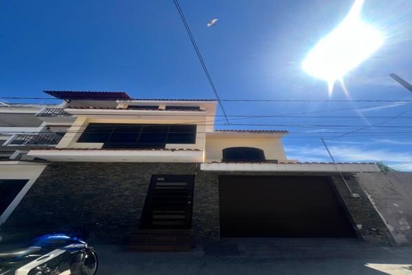 Foto de inmueble en valentin gomez faria, Col. Valentín Gómez Farias C.P. 48320, Puerto Vallarta