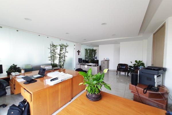 Foto de inmueble en 27 de Abril, Col. Lomas Manuel Ávila Camacho C.P. 53910, Naucalpan de Juárez