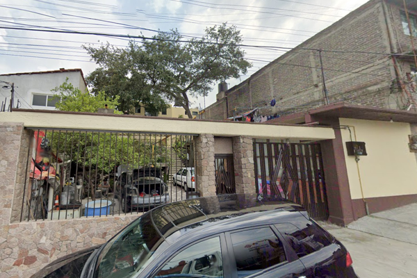 Foto de inmueble en Calle José Casimiro Chowell, Col. Miguel Hidalgo 2A Sección C.P. 14250, Tlalpan