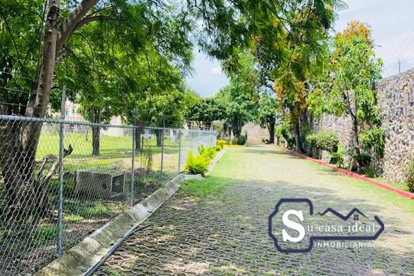 Foto de inmueble en Carr Cuernavaca-Cuautla #s/n, Col. Campo los Limones C.P. 62738, Yautepec