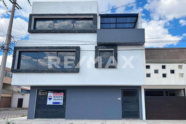 Foto de inmueble en 29 de junio, Col. San Felipe Tlalmimilolpan C.P. 50250, Toluca